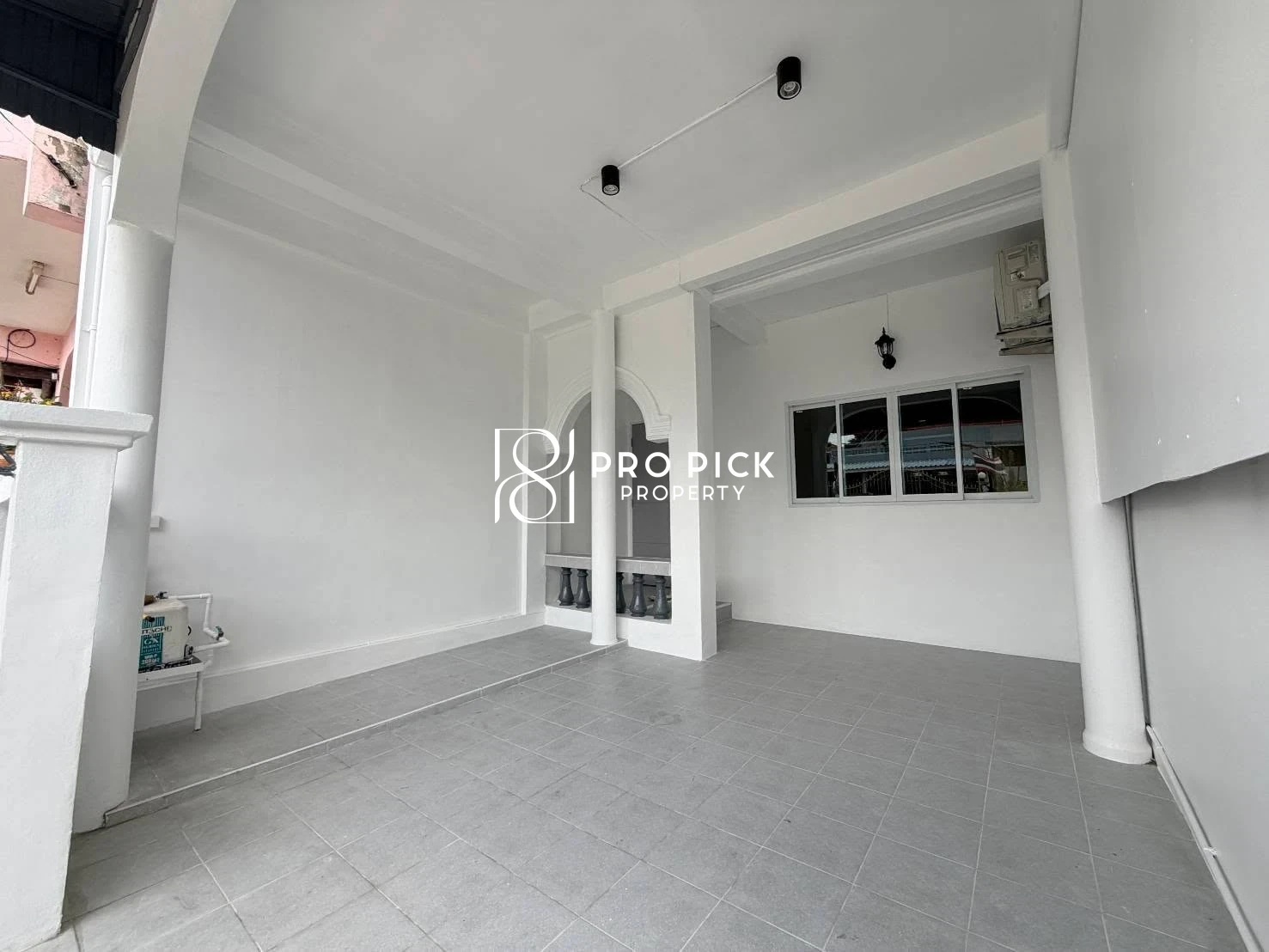 For Rent Townhouse 3 Bed 2 Bath Sukhumvit Phra Khanong Bangkok PP-00770 photo 4