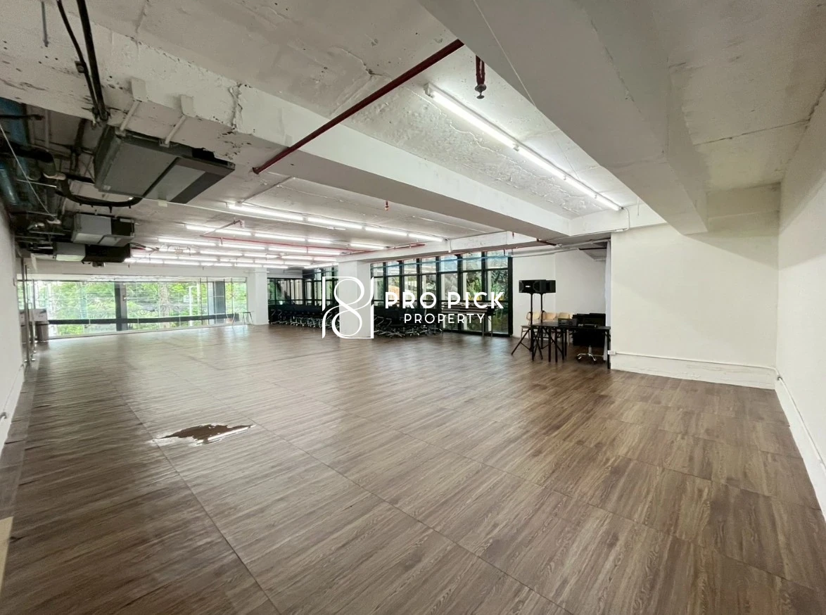 For Rent Retail Space 197 sq.m. BTS Ekkamai Sukhumvit Watthana Bangkok PP-00772 photo 4