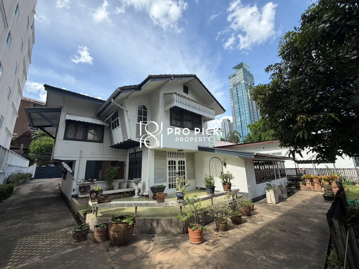 For Sale Land 257 Sq.w. BTS Thong lo Sukhumvit Bangkok