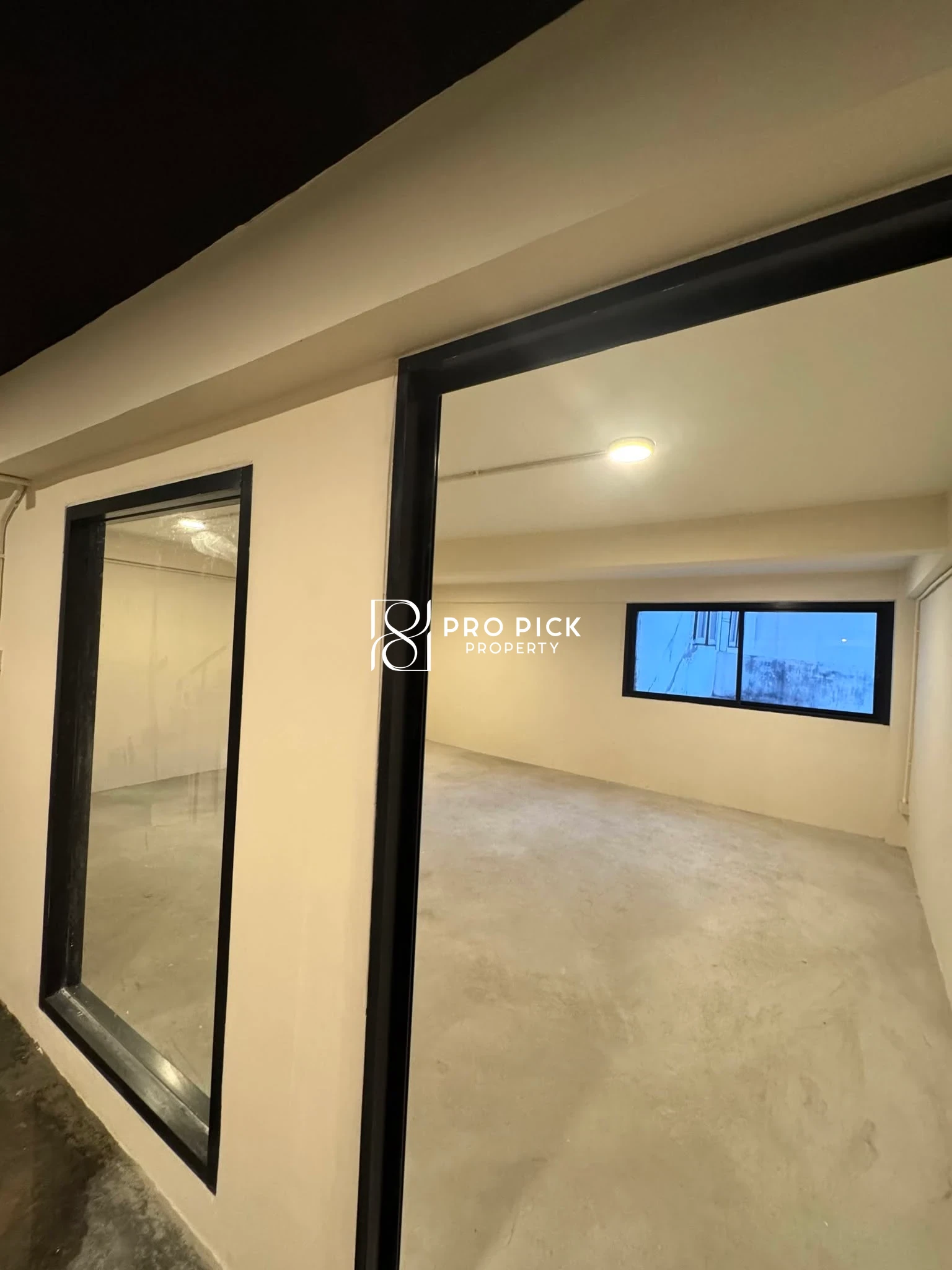 For Rent Shophouse 100 Sq.m. BTS Punnawithi Sukhumvit Phra Khanong Bangkok PP-00776 photo 3