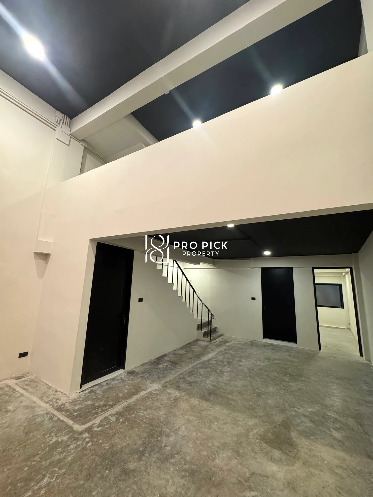 For Rent Shophouse 100 Sq.m. BTS Punnawithi Sukhumvit Phra Khanong Bangkok PP-00776 photo 4