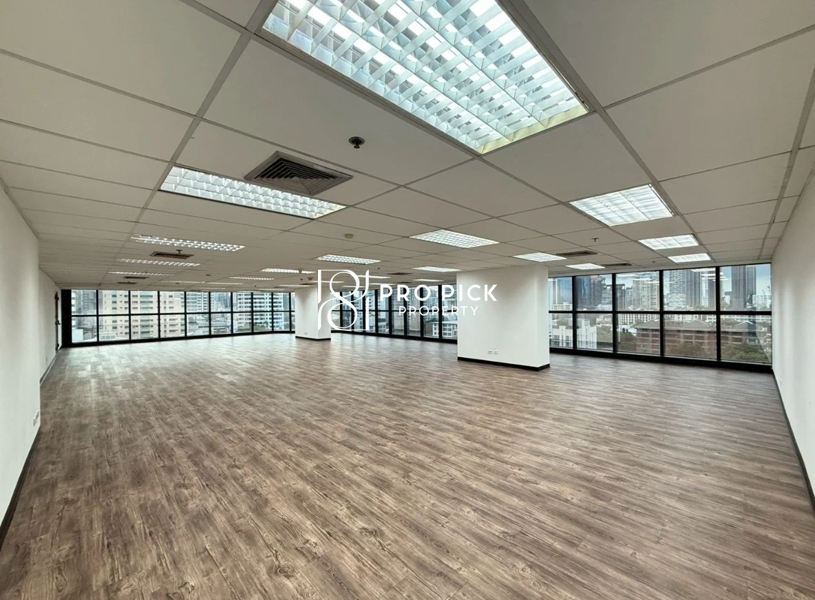 For Rent Office Space 220 sq.m. BTS Ekkamai Sukhumvit