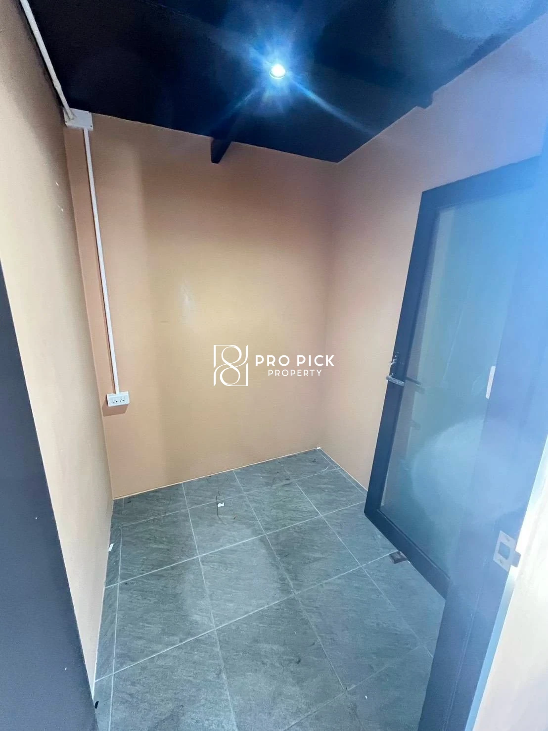 For Rent Retail Space 60 sq.m. BTS Phrom Phong Sukhumvit Watthana Bangkok PP-00793 photo 3