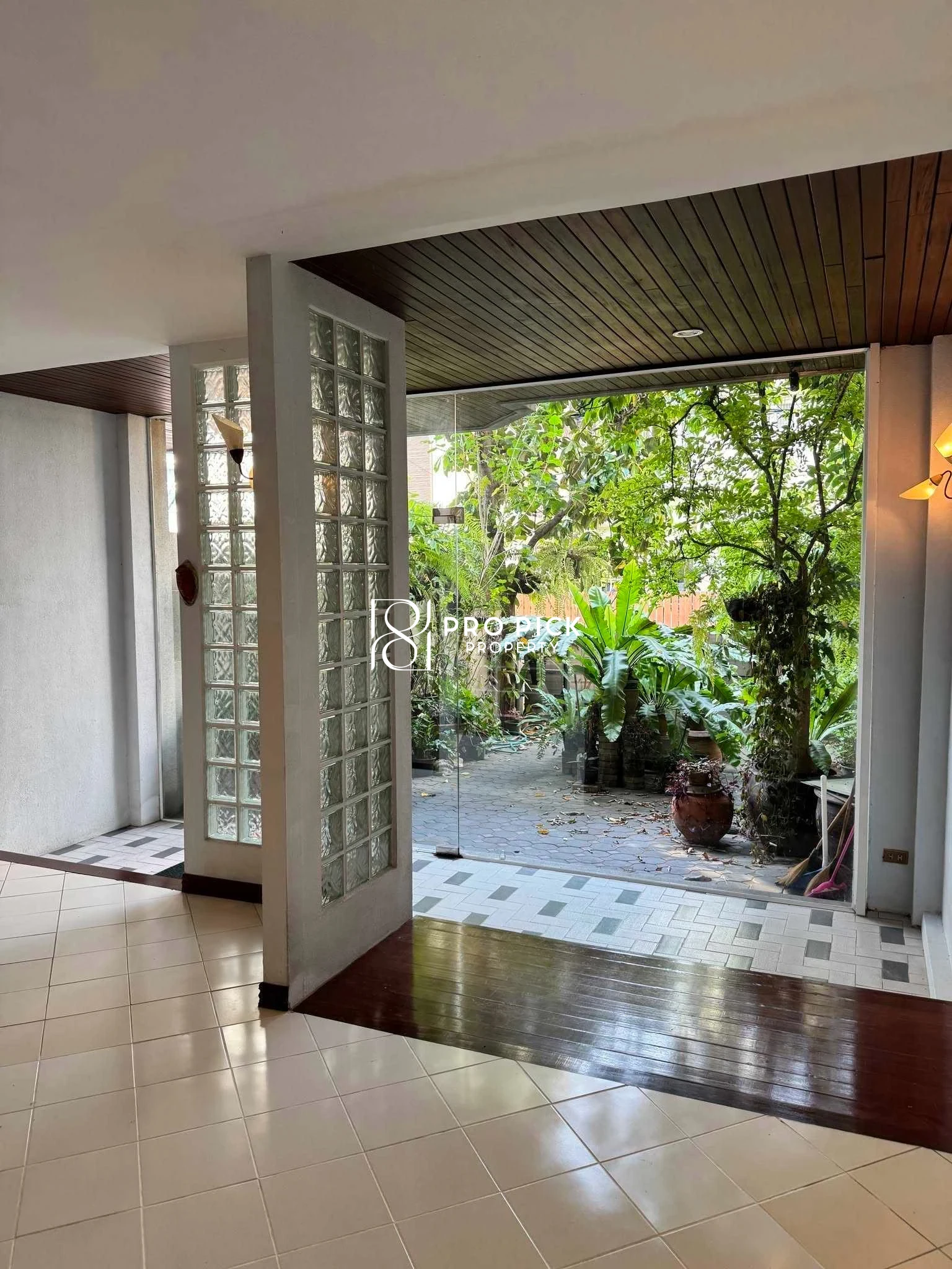 For Rent Townhouse Home Office 4-storey BTS Thong Lor Sukhumvit Watthana Bangkok PP-00796 photo 1