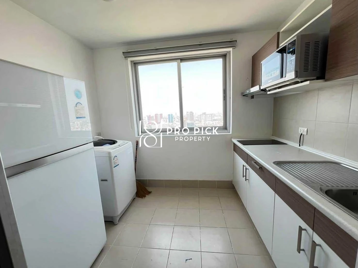 For Rent Condo Supalai Park Ekkamai - Thonglor 2 Bed 1 Bath BTS Ekkamai Sukhumvit Watthana Bangkok PP-00799 more photos
