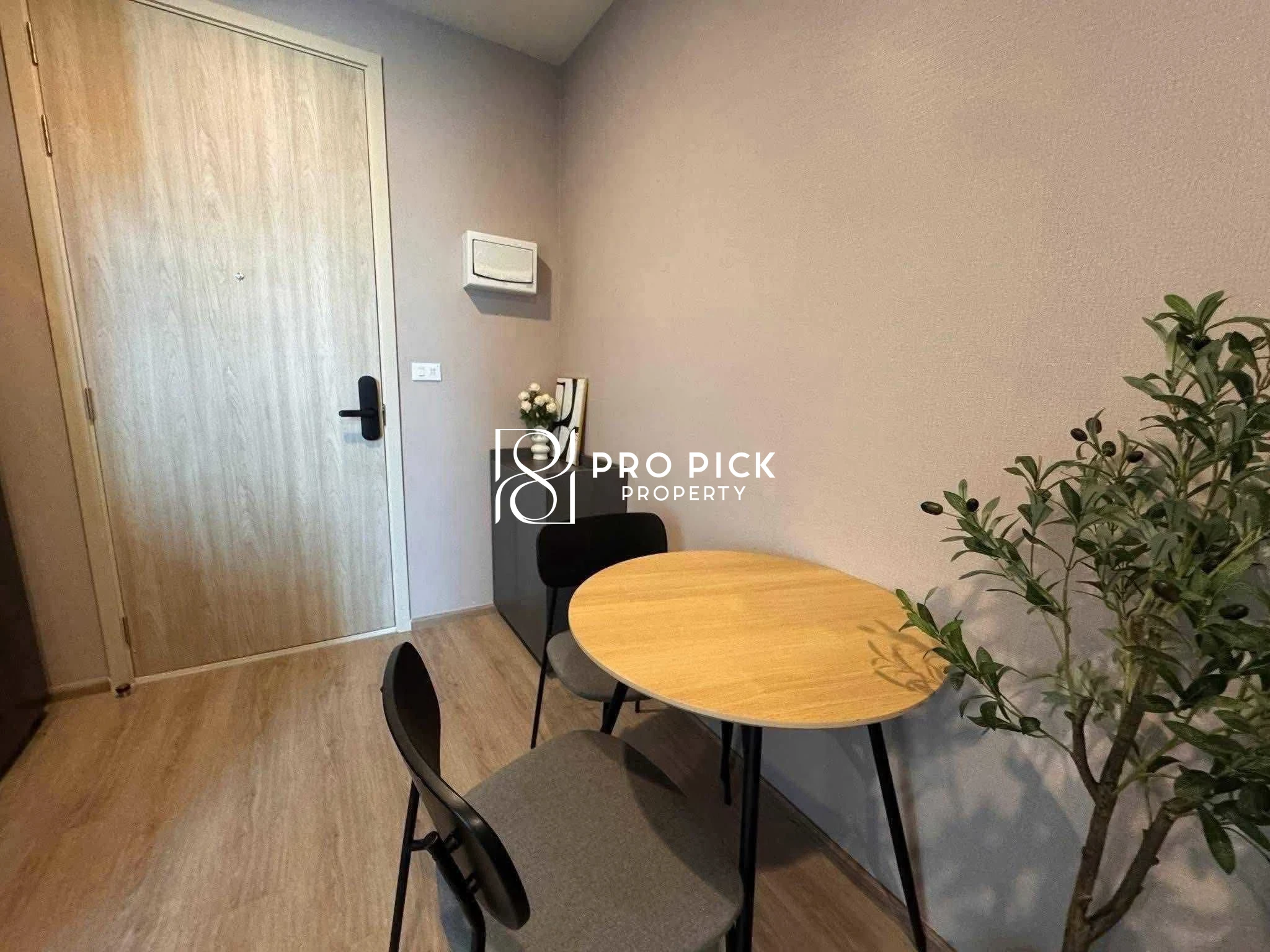 For Rent Condo Nue District R9 1 Bed 1 Bath MRT Rama 9 Rama IX Huai Khwang Bangkok PP-00805 more photos