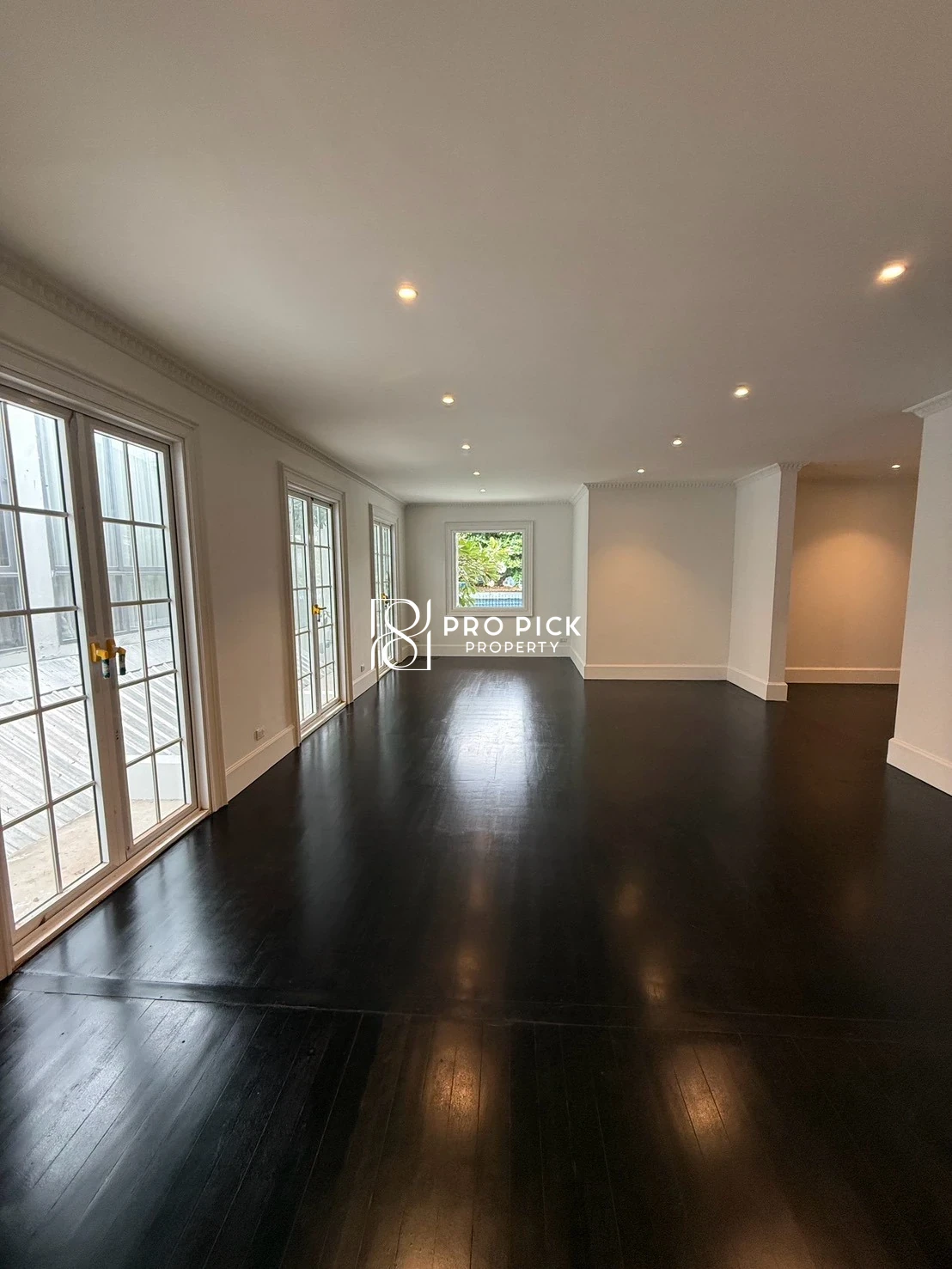 For Rent Home Office near BTS Thong Lor Sukhumvit Watthana