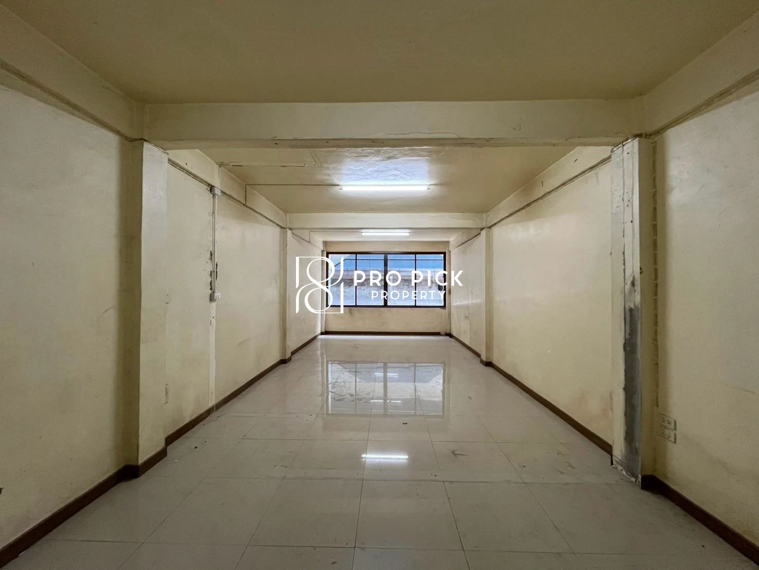 For Rent Retail Spaces 50 sq.m. near BTS Phrom Phong Sukhumvit Khlong Toei Bangkok PP-00812 photo 2