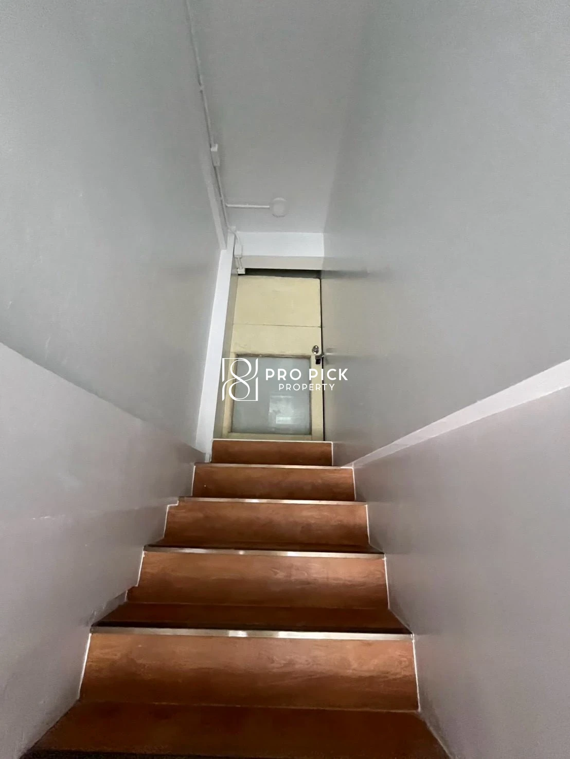 For Rent Retail Spaces 50 sq.m. near BTS Phrom Phong