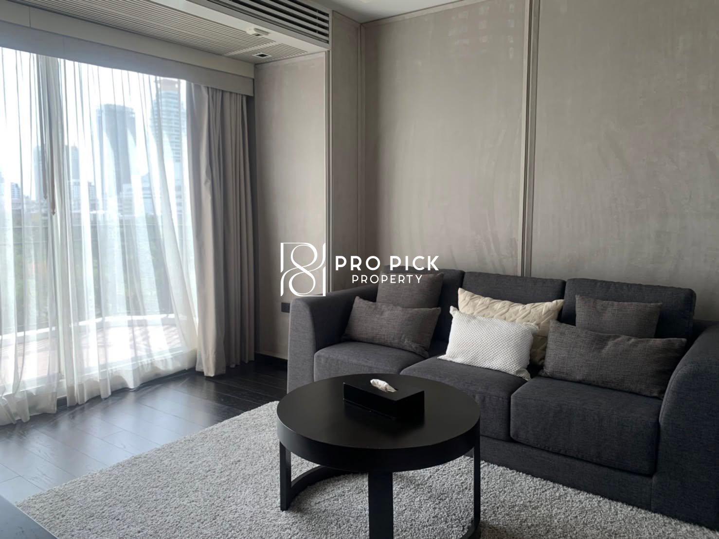 For Rent Condo The Crest Sukhumvit 24 3 Bed 3 Bath BTS Phrom Phong Sukhumvit Khlong Toei PP-00282 more photos