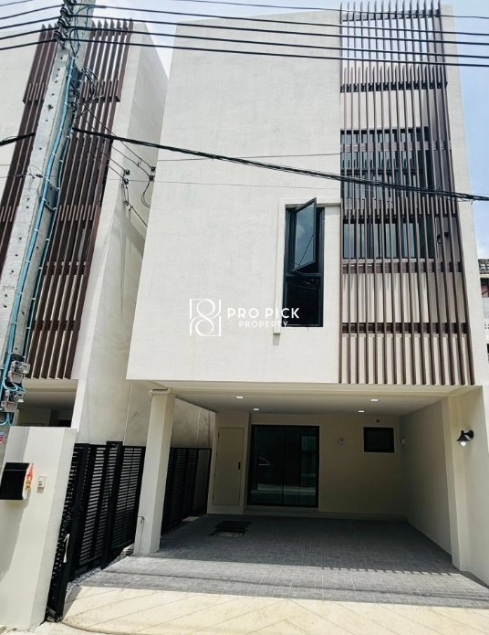 For Rent Home Office Oak House Sukhumvit 101/1 BTS Punnawithi PP-00293